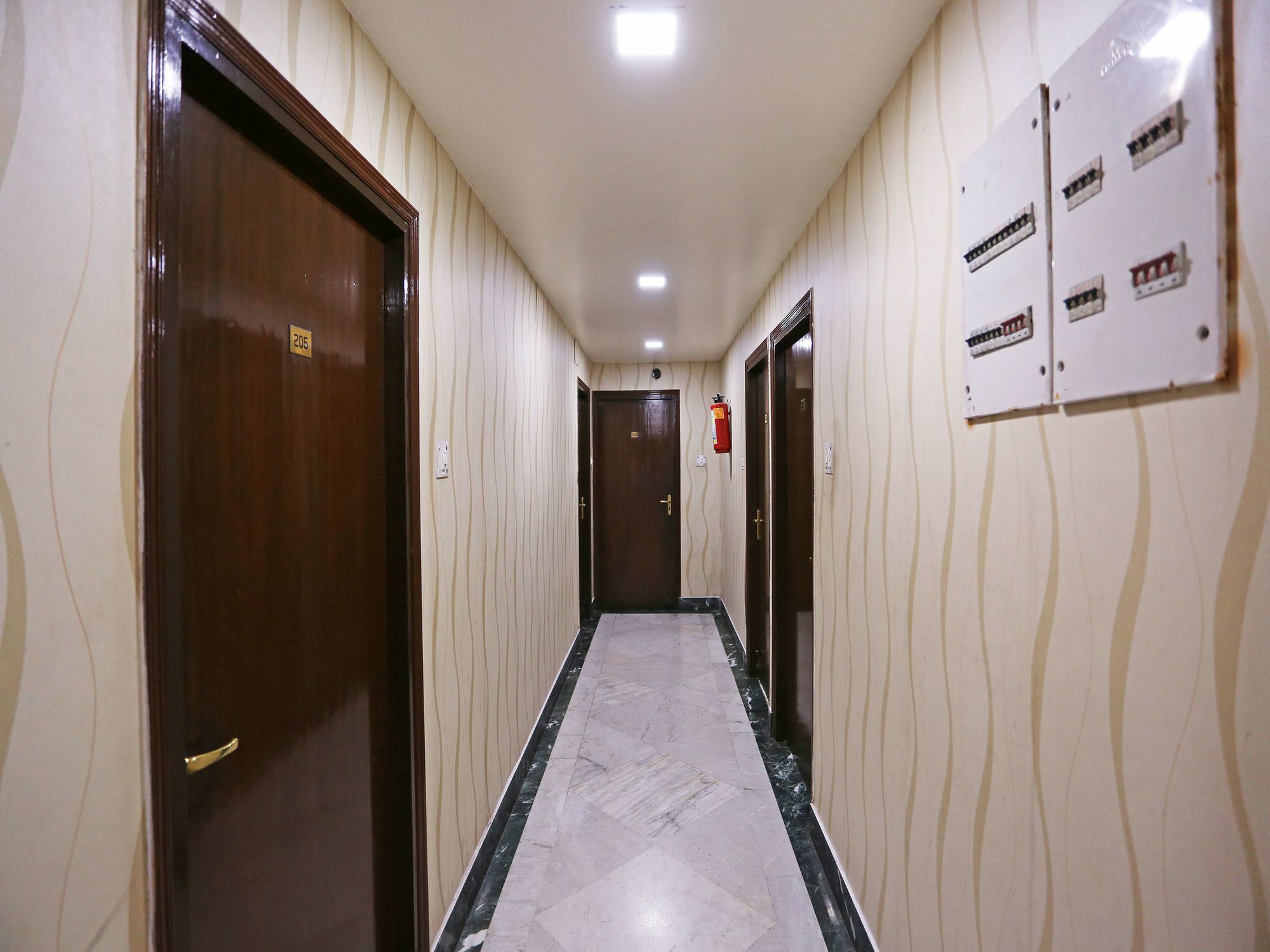 Oyo 1126 Bengal Hotel 3*